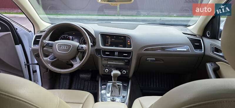 Позашляховик / Кросовер Audi Q5 2012 в Умані