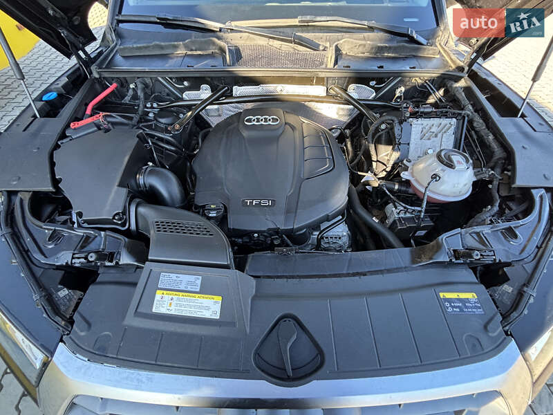 Внедорожник / Кроссовер Audi Q5 2017 в Дрогобыче