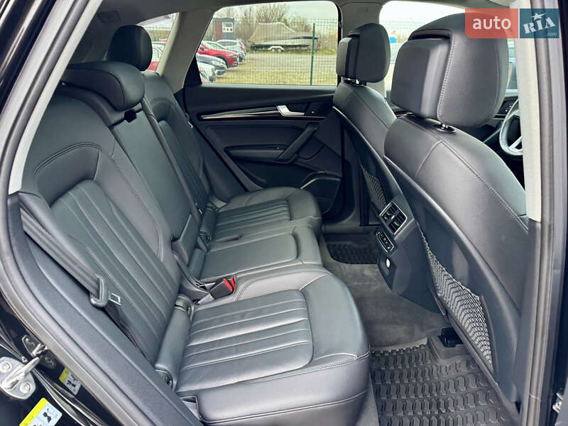 Внедорожник / Кроссовер Audi Q5 2018 в Киеве фото 42 Внедорожник / Кроссовер Audi Q5 2018 в Киеве