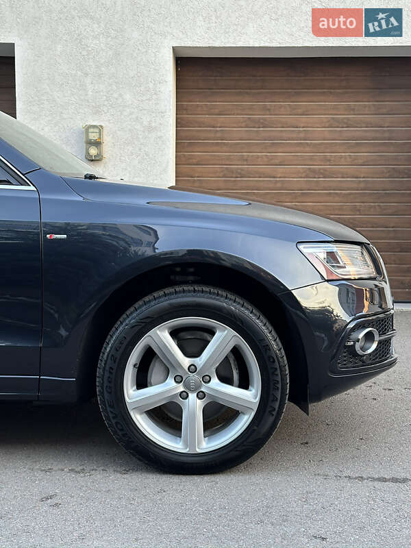 Внедорожник / Кроссовер Audi Q5 2016 в Ровно
