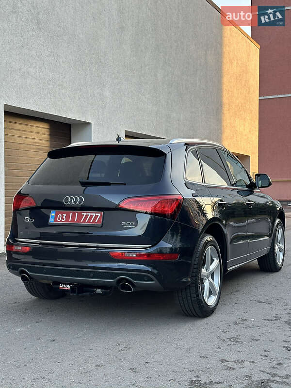 Внедорожник / Кроссовер Audi Q5 2016 в Ровно