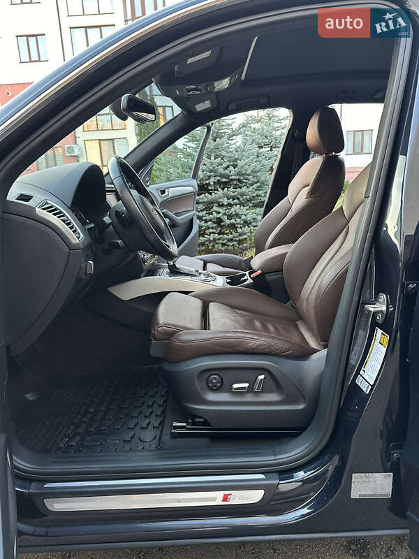 Внедорожник / Кроссовер Audi Q5 2016 в Ровно