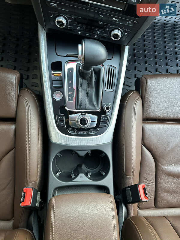 Внедорожник / Кроссовер Audi Q5 2016 в Ровно