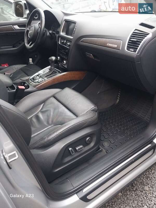 Внедорожник / Кроссовер Audi Q5 2014 в Луцке