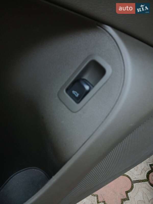 Внедорожник / Кроссовер Audi Q5 2011 в Черновцах фото 27 Внедорожник / Кроссовер Audi Q5 2011 в Черновцах