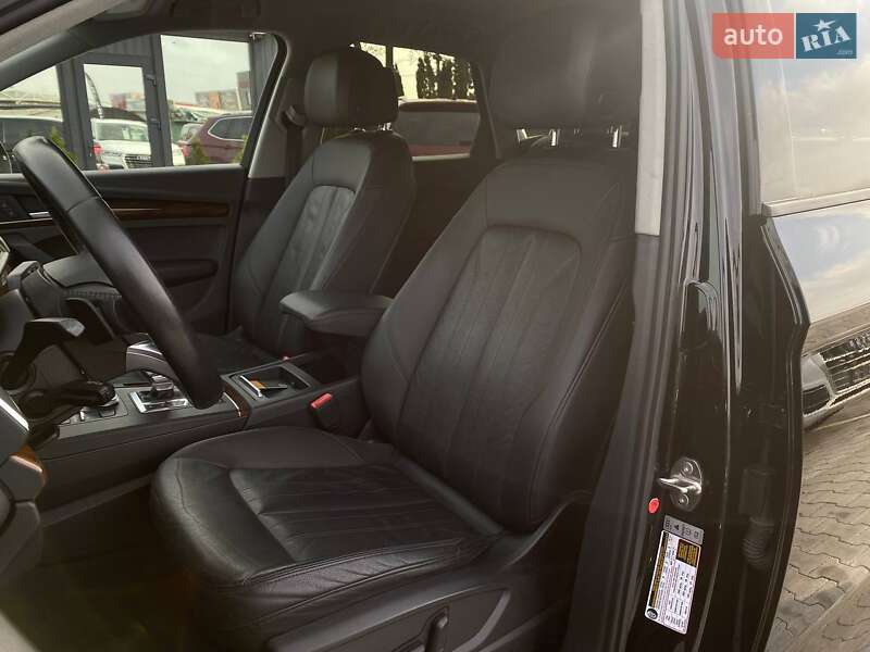 Позашляховик / Кросовер Audi Q5 2018 в Києві