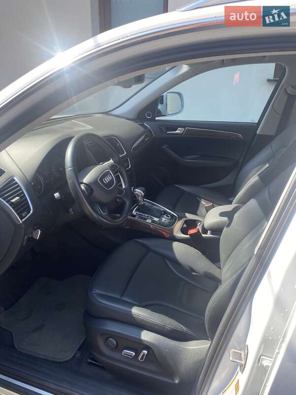 Внедорожник / Кроссовер Audi Q5 2017 в Ровно фото 5 Внедорожник / Кроссовер Audi Q5 2017 в Ровно