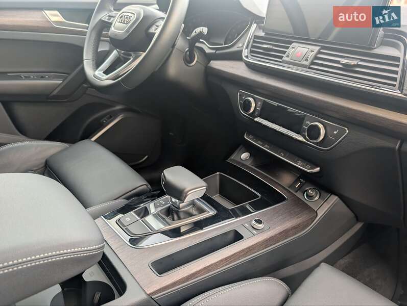 Позашляховик / Кросовер Audi Q5 2024 в Борисполі