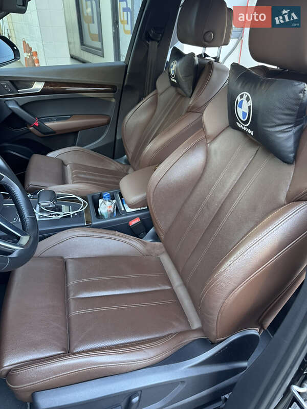 Позашляховик / Кросовер Audi Q5 2018 в Одесі