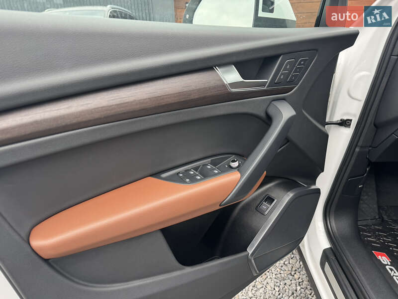 Внедорожник / Кроссовер Audi Q5 2023 в Ужгороде фото 13 Внедорожник / Кроссовер Audi Q5 2023 в Ужгороде