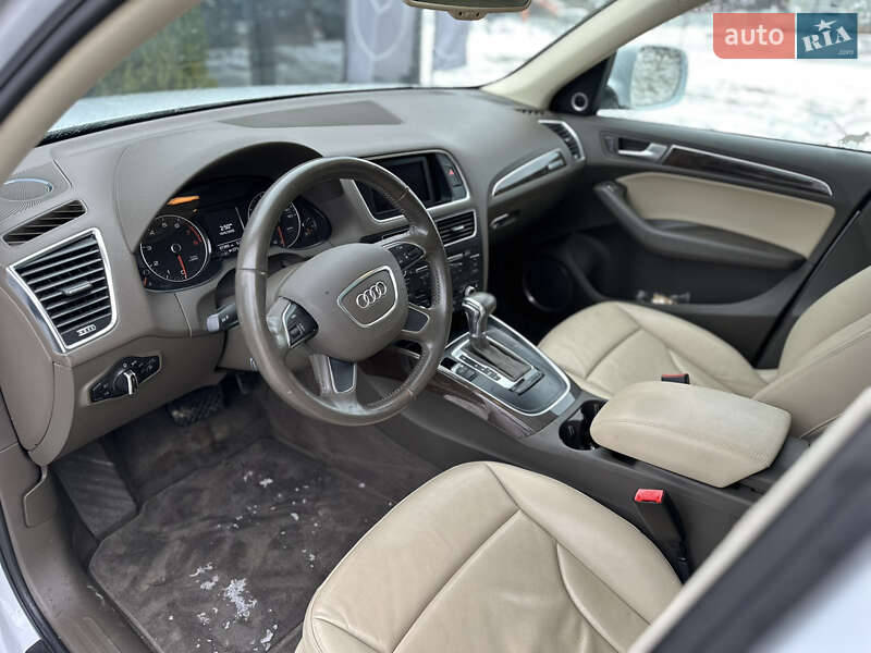 Внедорожник / Кроссовер Audi Q5 2012 в Львове