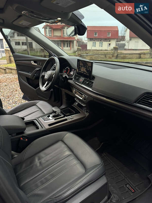 Внедорожник / Кроссовер Audi Q5 2021 в Тернополе фото 35 Внедорожник / Кроссовер Audi Q5 2021 в Тернополе