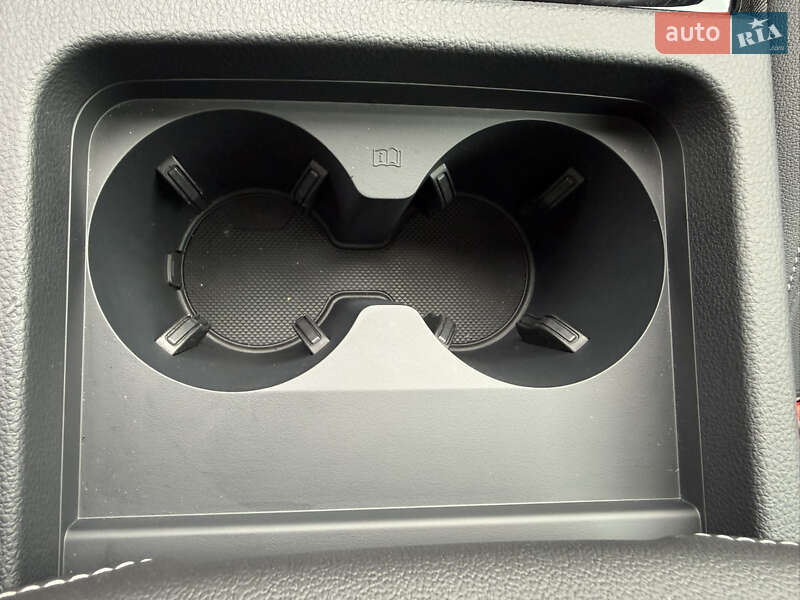 Позашляховик / Кросовер Audi Q5 2024 в Стрию