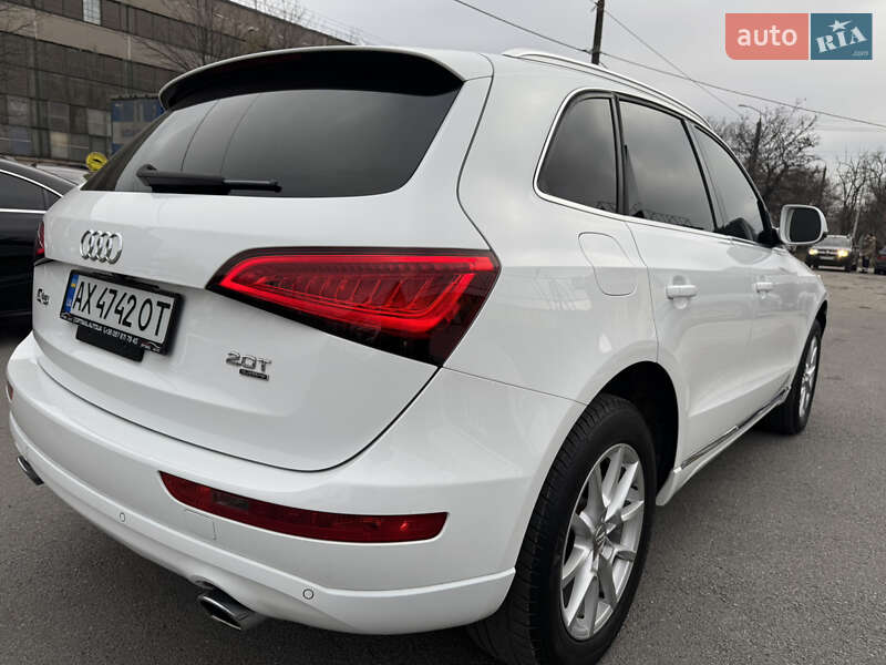 Внедорожник / Кроссовер Audi Q5 2014 в Днепре