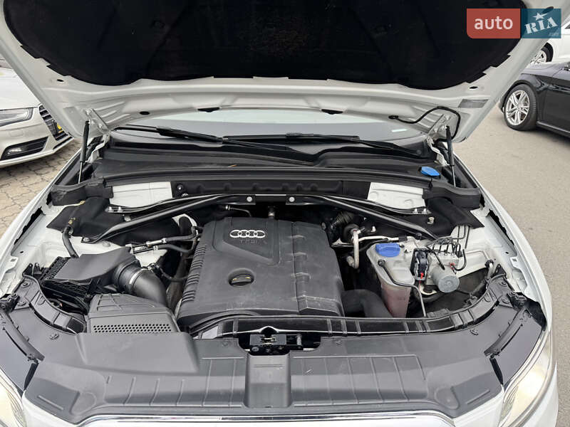 Внедорожник / Кроссовер Audi Q5 2014 в Днепре