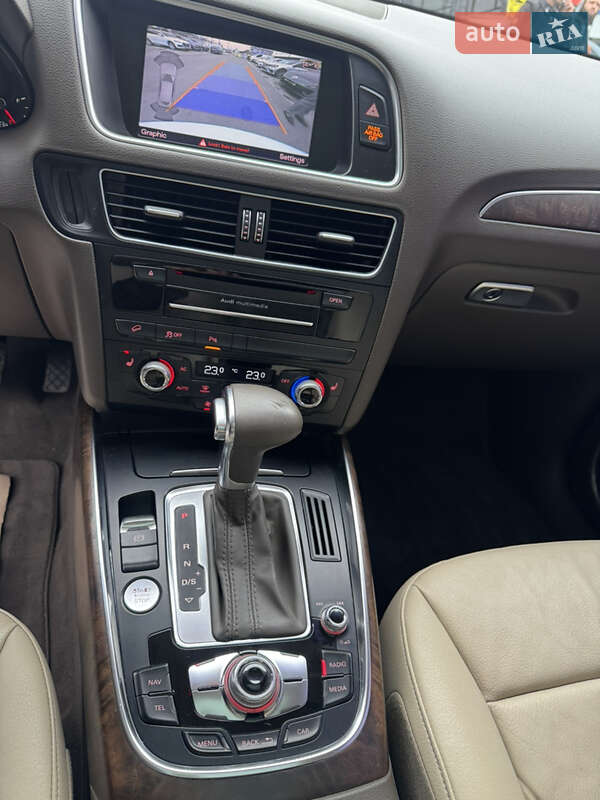 Внедорожник / Кроссовер Audi Q5 2014 в Днепре