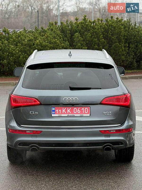 Позашляховик / Кросовер Audi Q5 2015 в Києві