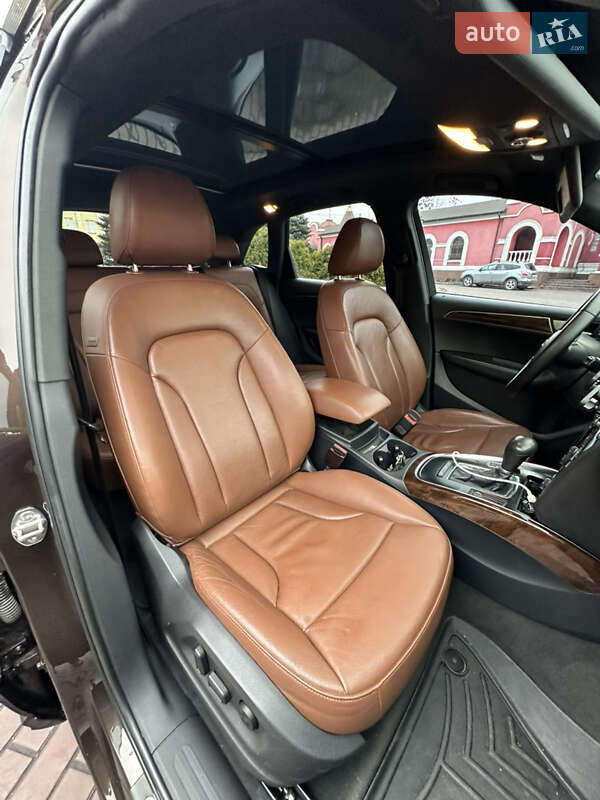 Внедорожник / Кроссовер Audi Q5 2012 в Днепре