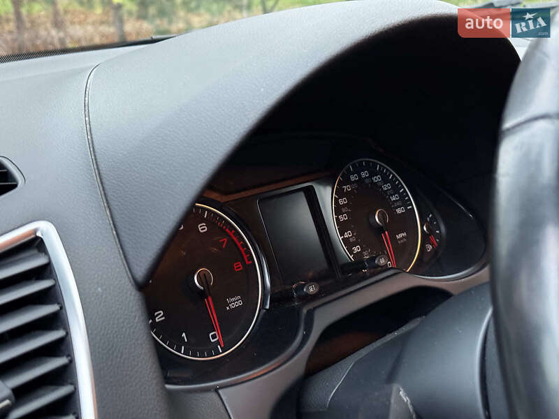 Внедорожник / Кроссовер Audi Q5 2015 в Киеве