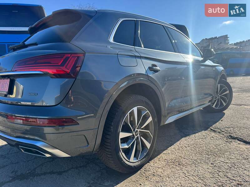 Внедорожник / Кроссовер Audi Q5 2022 в Тернополе
