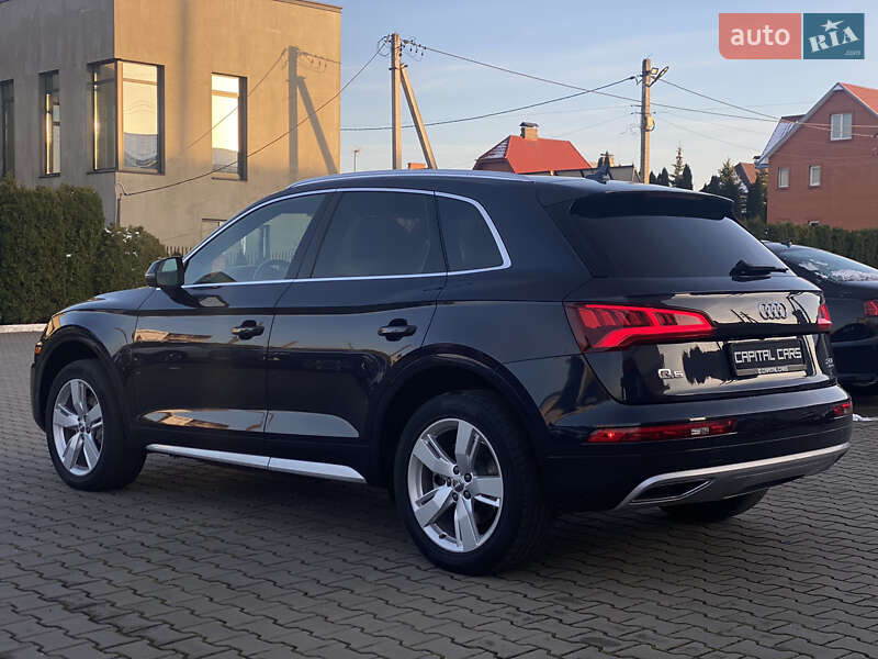 Позашляховик / Кросовер Audi Q5 2019 в Луцьку фото 5 Позашляховик / Кросовер Audi Q5 2019 в Луцьку