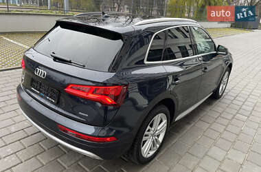 Позашляховик / Кросовер Audi Q5 2019 в Рівному
