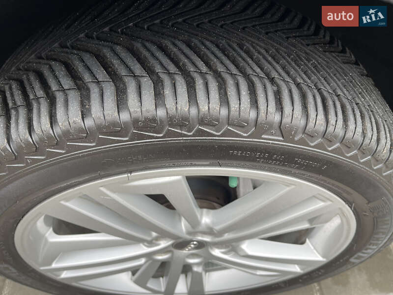 Внедорожник / Кроссовер Audi Q5 2019 в Ровно