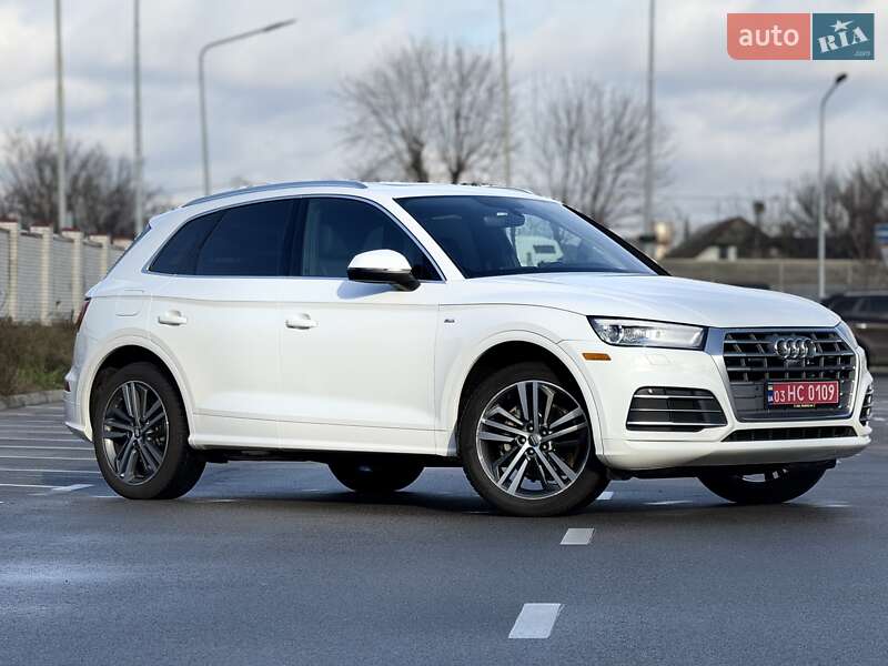Внедорожник / Кроссовер Audi Q5 2018 в Киеве
