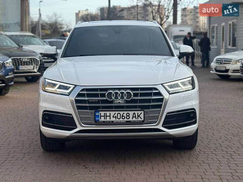 Позашляховик / Кросовер Audi Q5 2020 в Одесі