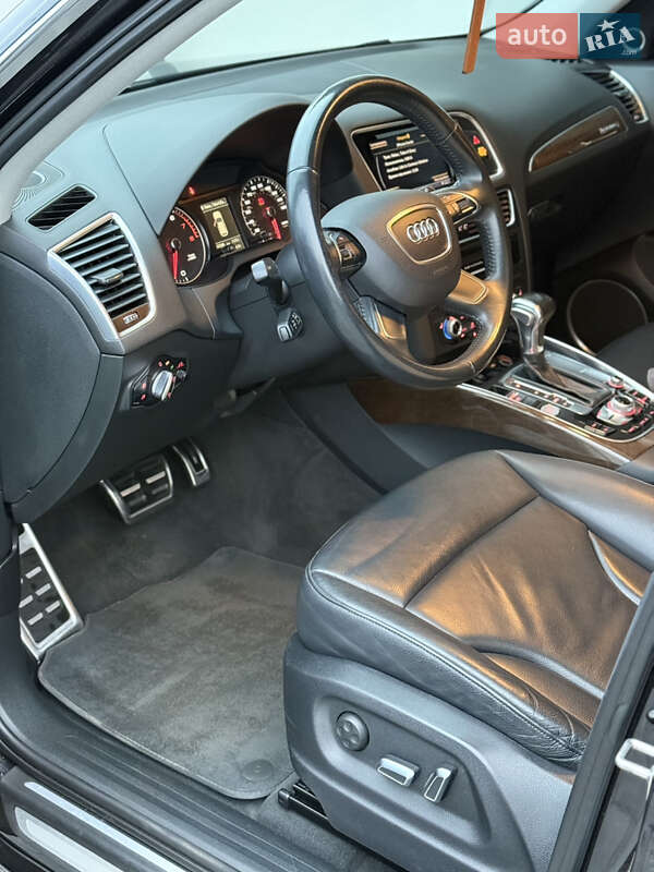 Позашляховик / Кросовер Audi Q5 2016 в Луцьку