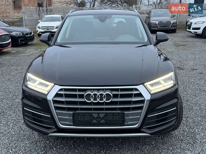 Внедорожник / Кроссовер Audi Q5 2019 в Тернополе