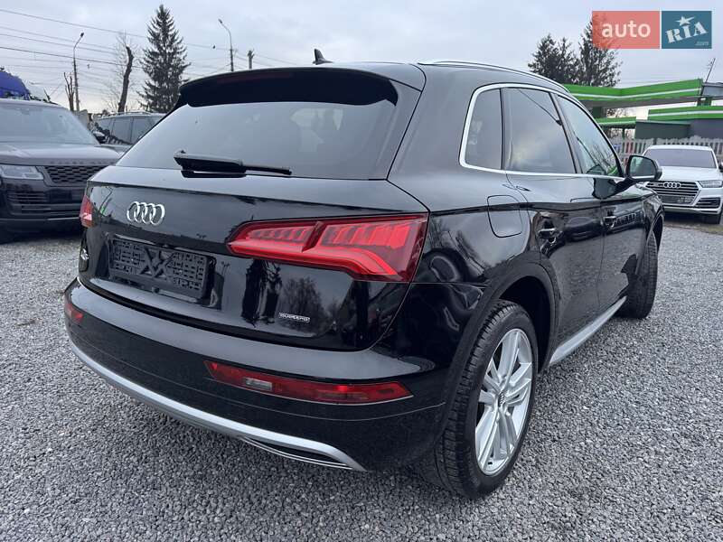 Внедорожник / Кроссовер Audi Q5 2019 в Тернополе
