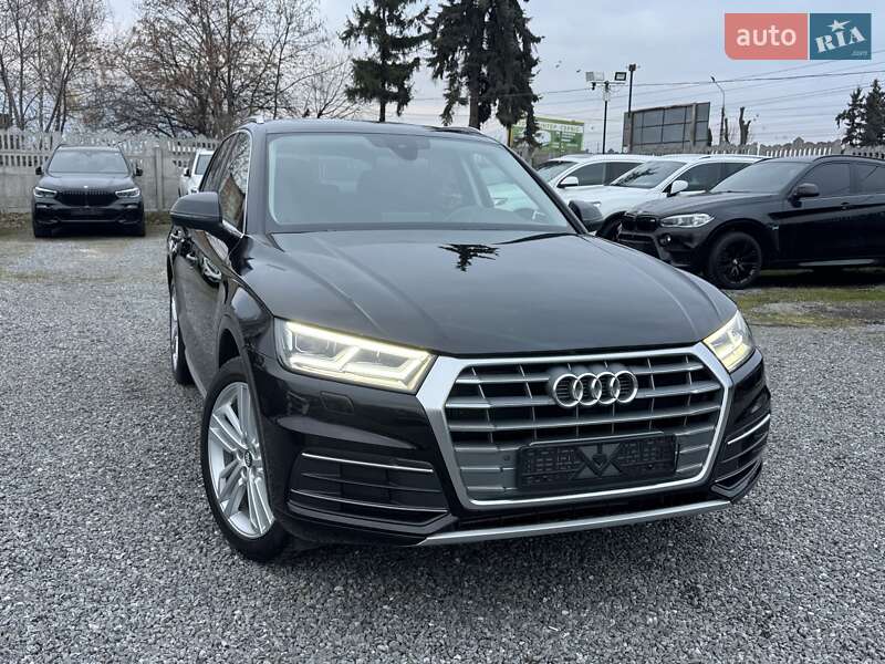 Внедорожник / Кроссовер Audi Q5 2019 в Тернополе