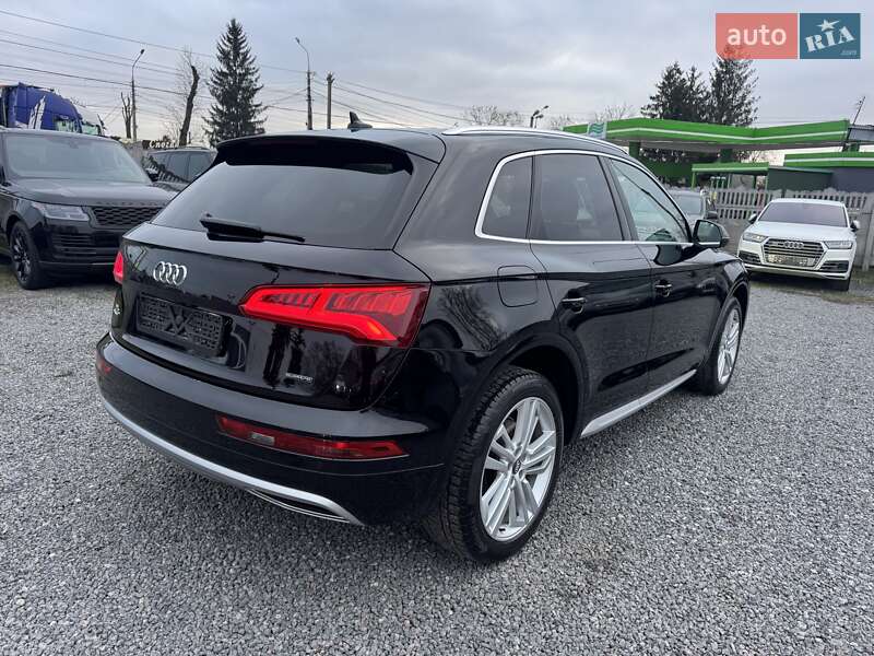 Внедорожник / Кроссовер Audi Q5 2019 в Тернополе