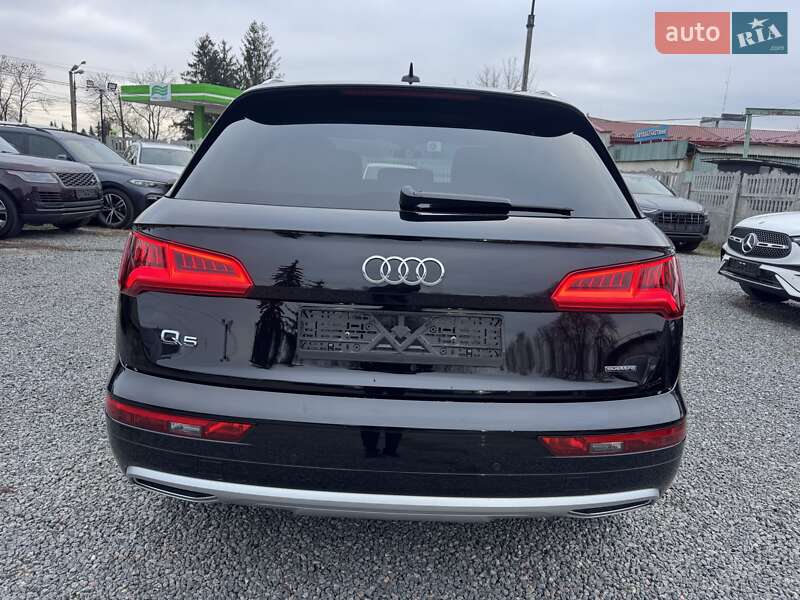 Внедорожник / Кроссовер Audi Q5 2019 в Тернополе