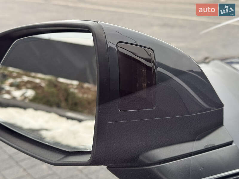 Внедорожник / Кроссовер Audi Q5 2017 в Самборе