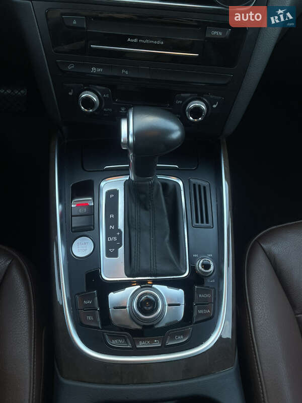 Внедорожник / Кроссовер Audi Q5 2015 в Киеве