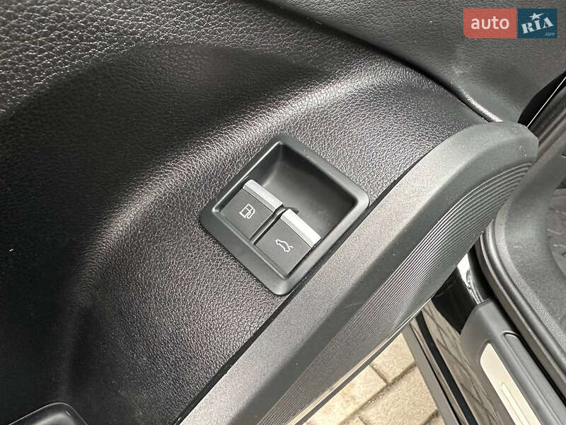 Внедорожник / Кроссовер Audi Q5 2019 в Житомире