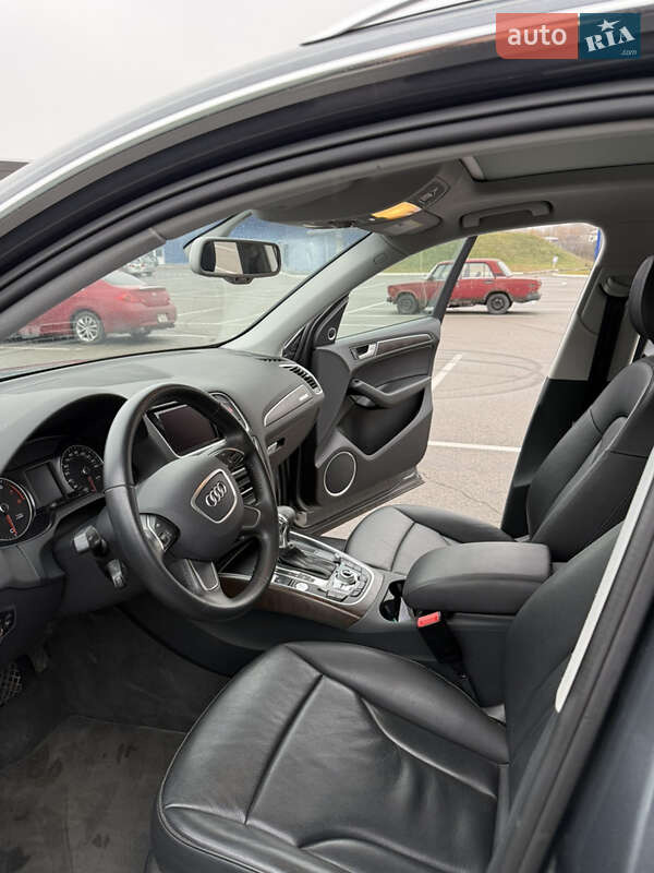 Внедорожник / Кроссовер Audi Q5 2016 в Киеве