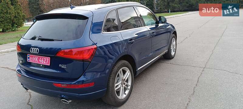 Внедорожник / Кроссовер Audi Q5 2013 в Желтых Водах