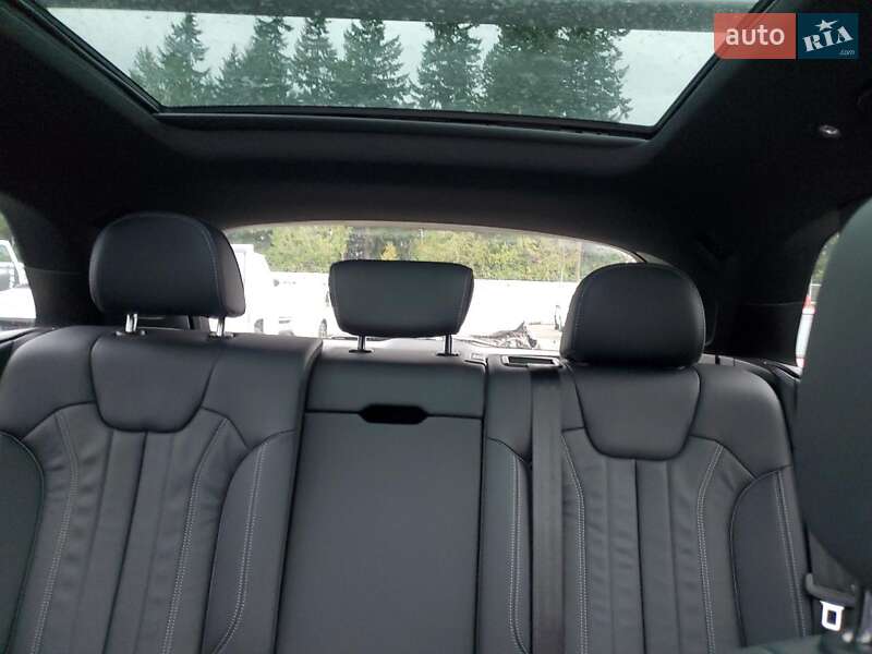 Позашляховик / Кросовер Audi Q5 2024 в Києві