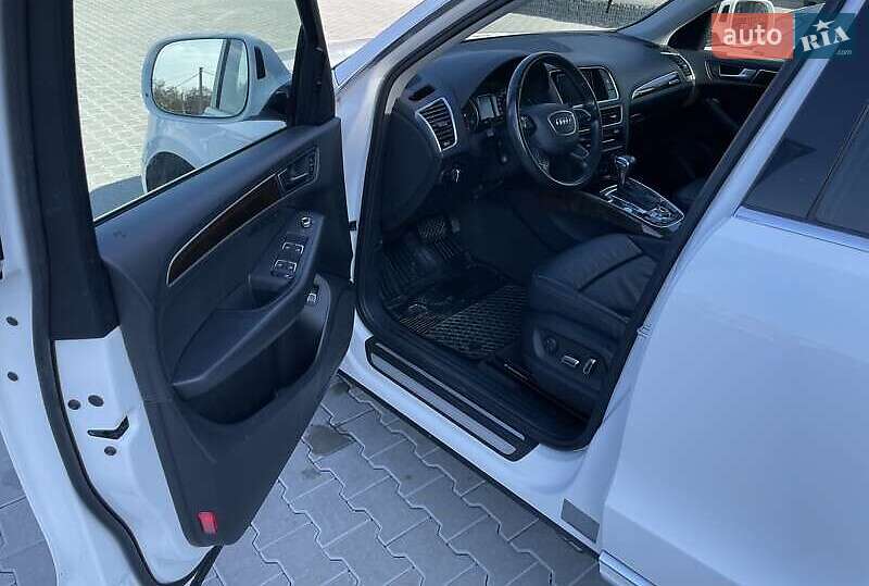 Внедорожник / Кроссовер Audi Q5 2015 в Львове фото 12 Внедорожник / Кроссовер Audi Q5 2015 в Львове