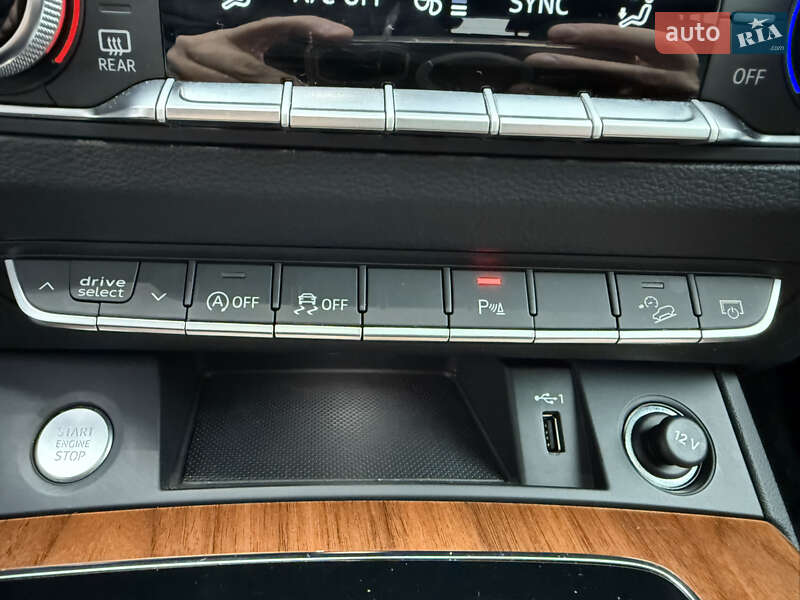 Позашляховик / Кросовер Audi Q5 2020 в Стрию фото 86 Позашляховик / Кросовер Audi Q5 2020 в Стрию