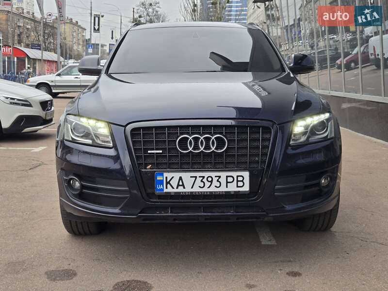 Внедорожник / Кроссовер Audi Q5 2009 в Киеве