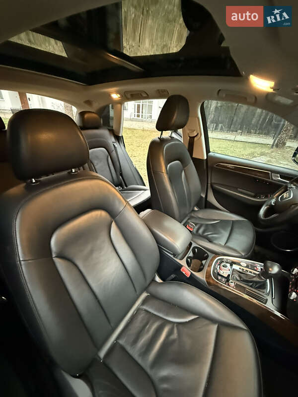 Внедорожник / Кроссовер Audi Q5 2016 в Ахтырке