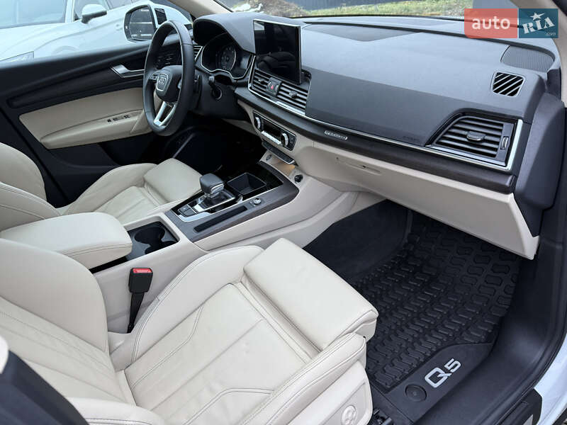 Внедорожник / Кроссовер Audi Q5 2024 в Стрые фото 68 Внедорожник / Кроссовер Audi Q5 2024 в Стрые