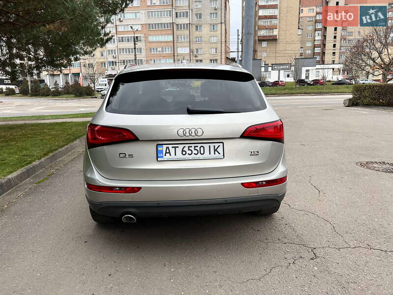 Позашляховик / Кросовер Audi Q5 2012 в Івано-Франківську