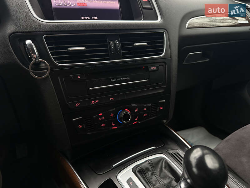 Внедорожник / Кроссовер Audi Q5 2012 в Тячеве