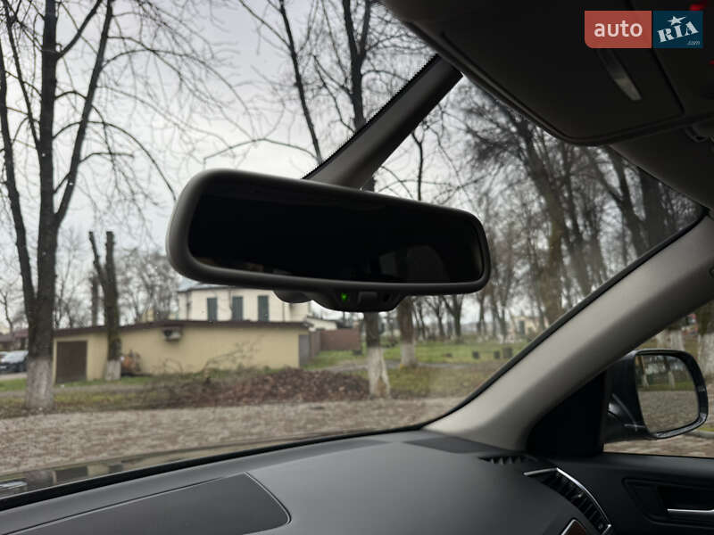 Внедорожник / Кроссовер Audi Q5 2012 в Тячеве