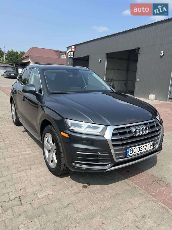 Позашляховик / Кросовер Audi Q5 2018 в Сокалі